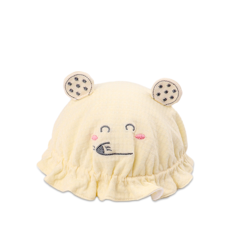 Saola's Unique Hat